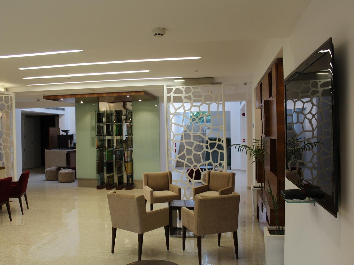 Keys Lite By Lemon Tree Hotels, Mayfield, Gurgaon Extérieur photo